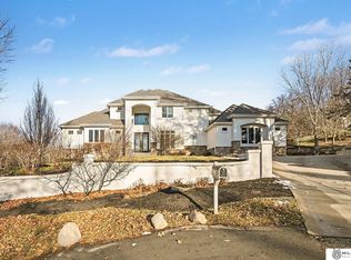 22106 Quail Cir, Elkhorn, NE 68022