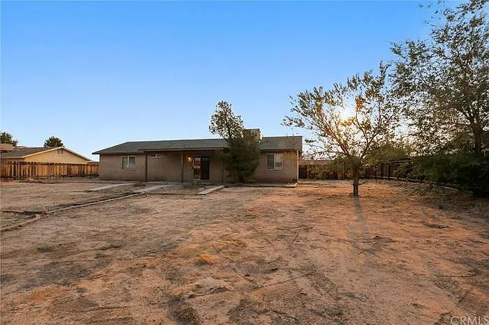 14258 Tonikan Rd — Photo 4