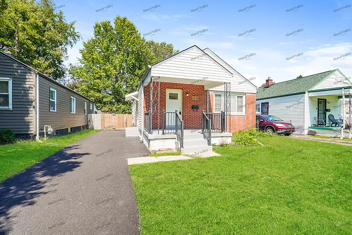 2226 Dartmouth Ave