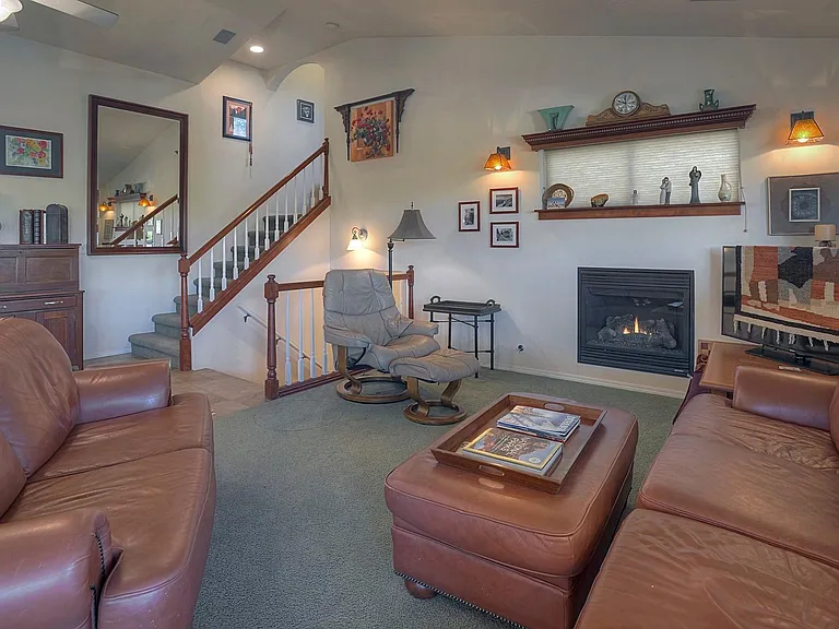 Ophir Dr — Photo 9