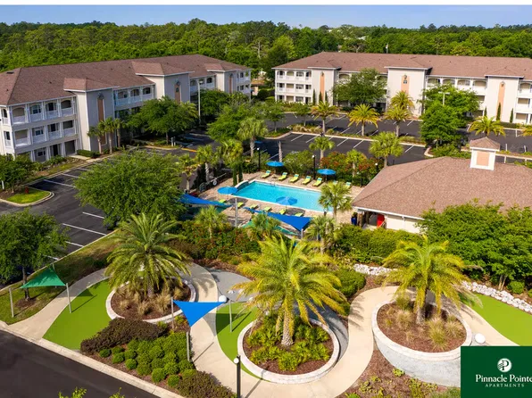 Pinnacle Pointe Apartments