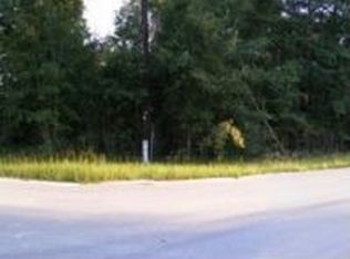1135 7th St, Southport, FL 32409