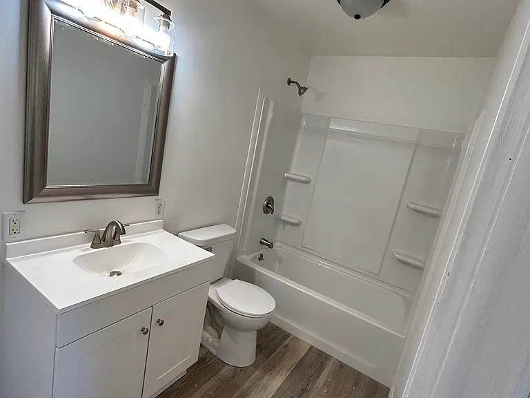 5821 Garrett Ln #3 — Photo 7