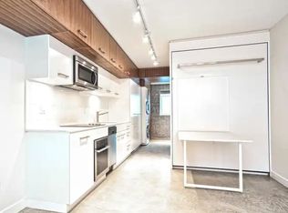 245 Georgia St E #802, Vancouver, BC