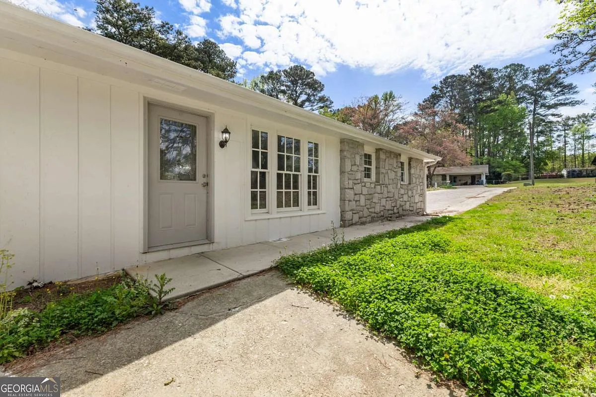 952 Star Ct photo 1