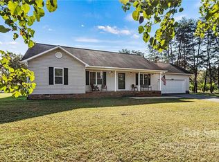 4862 Rock Barn Rd, Claremont, NC 28610