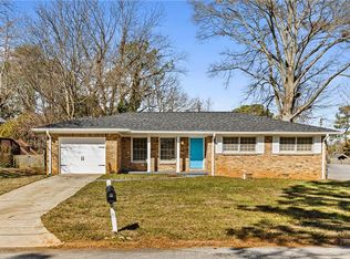 3993 Brookcrest Cir, Decatur, GA 30032