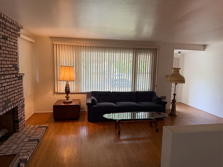 1812 S Sierra Vista Ave — Photo 16