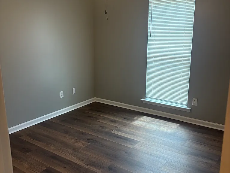 170 Mill Stone Ln — Photo 8