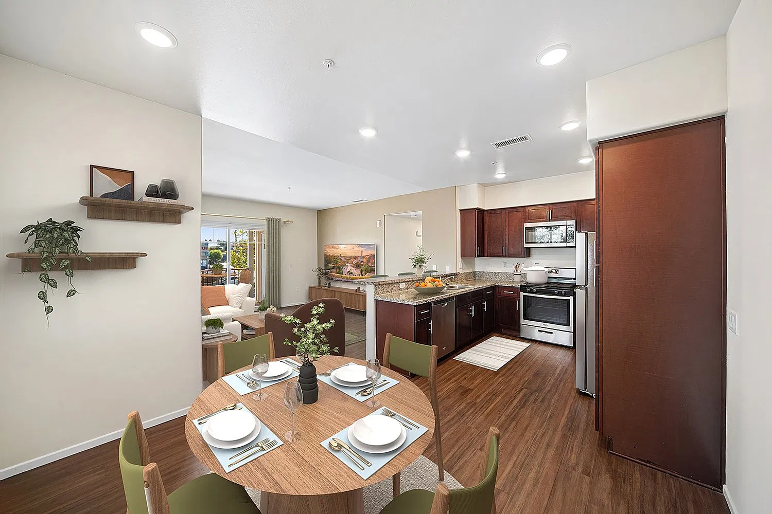 Turtle Creek Apartments — Photo 2
