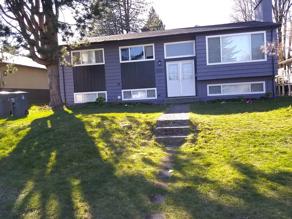 11087 147a St