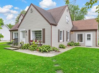 90 Estelle Ct, Hemlock, MI 48626