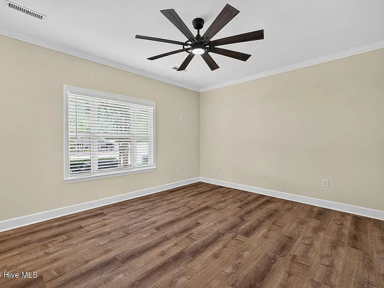 3901 Botsford Ct #101 — Photo 22