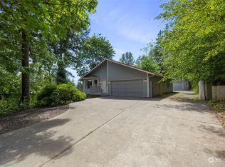 141 NE View Ct, Belfair, WA 98528