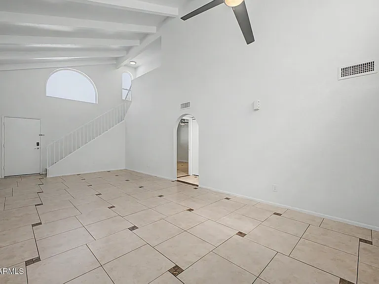 2225 E Catalina Dr — Photo 3