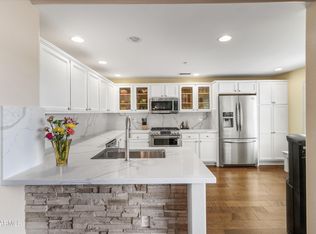 33550 N Dove Lakes Dr UNIT 1041, Cave Creek, AZ 85331