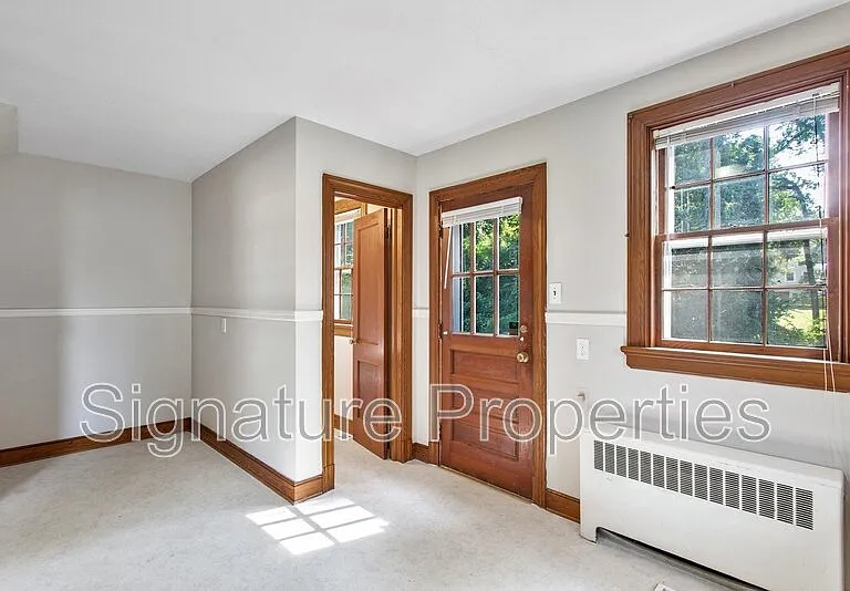 6731 Forest Hill Ave — Photo 11