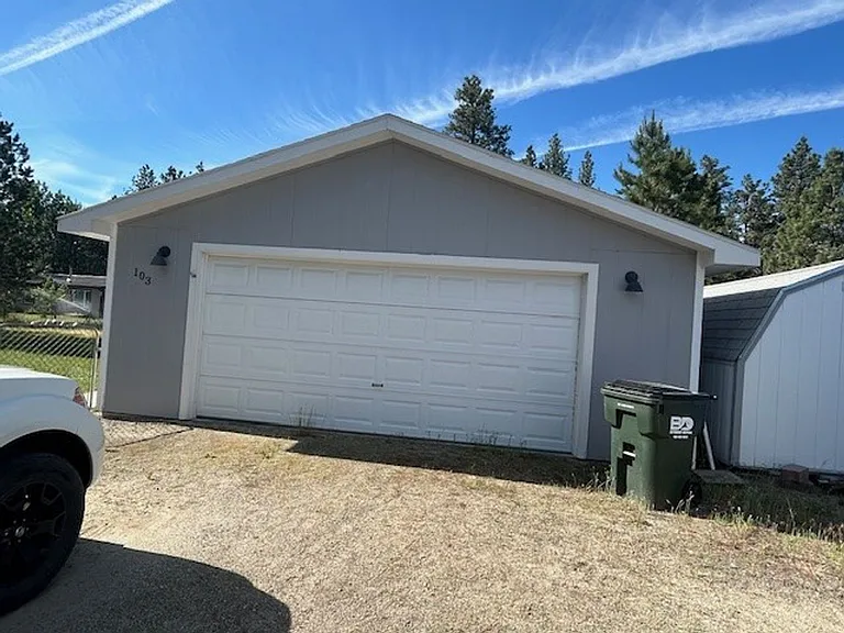 103 Silverbow Ct — Photo 5