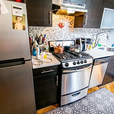 Rented by Nooklyn NYC LLC | media 21