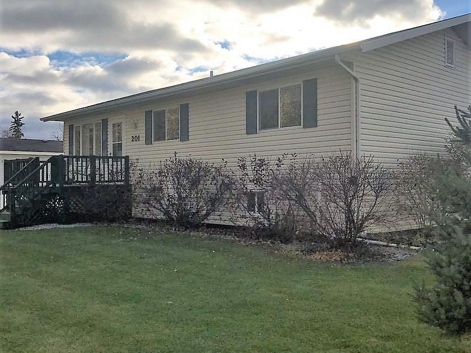 201 1st Ave SW, Baudette, MN 56623 Zillow