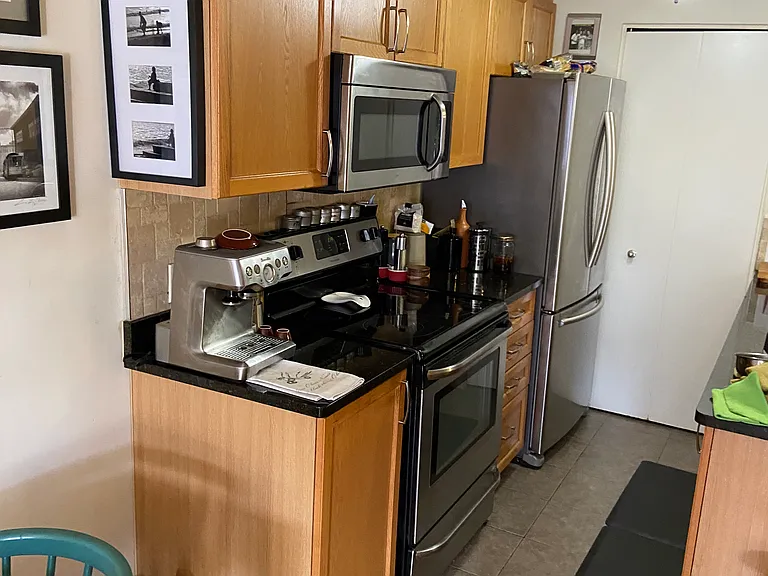 456 King Edward Ave #306 — Photo 12