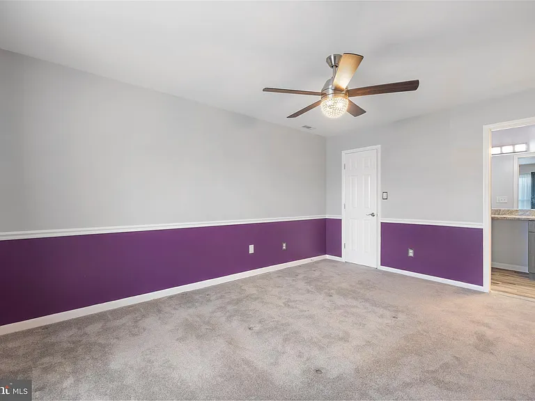 11321 Halethorpe Ter #205 — Photo 10