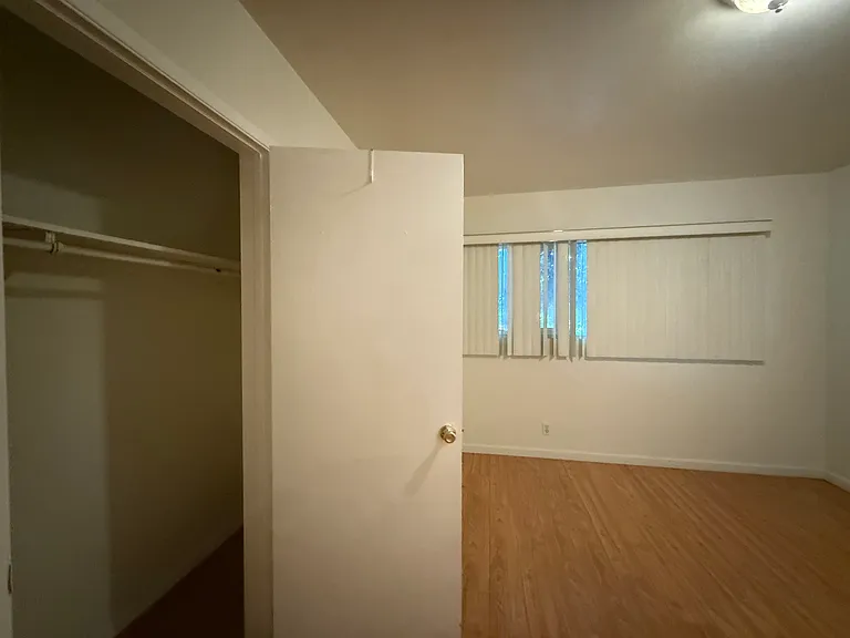 655 N Lucerne Blvd #2 — Photo 7