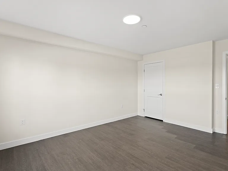 Granite Place — Photo 11