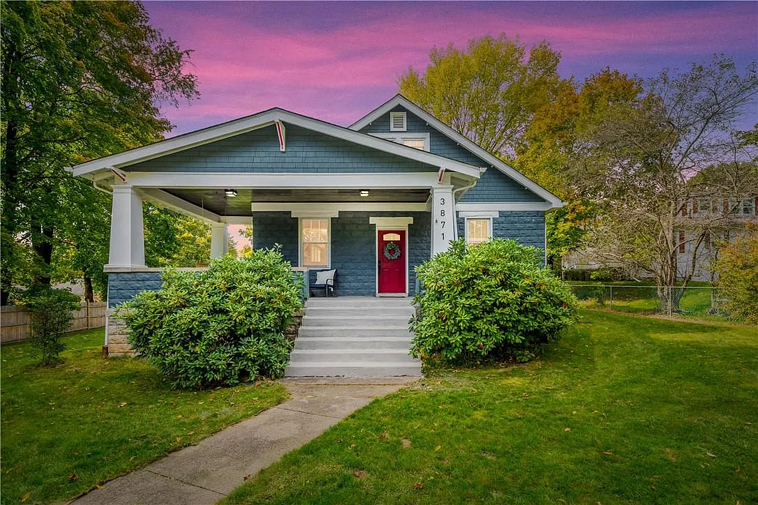 3871 Mount Royal Blvd photo 1