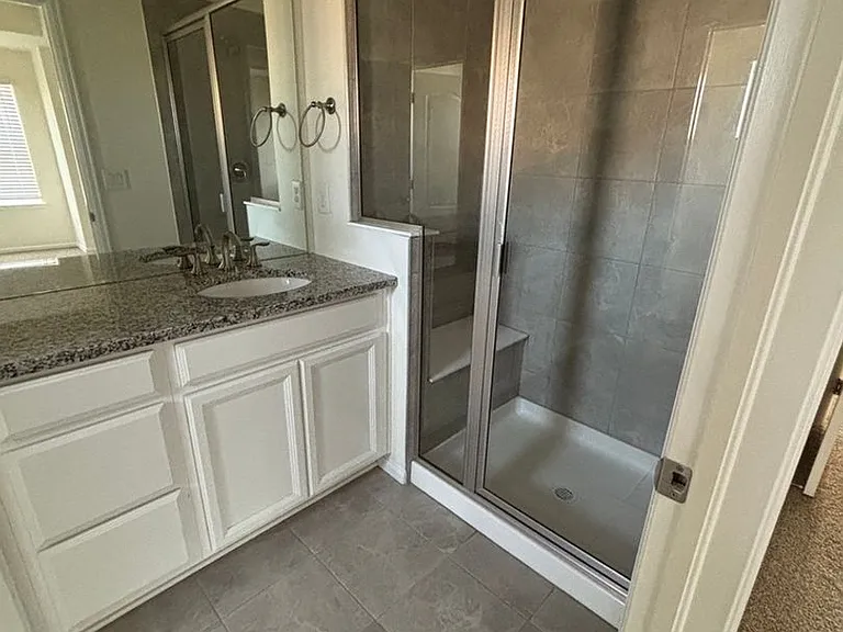 17612 Cherokee St — Photo 29