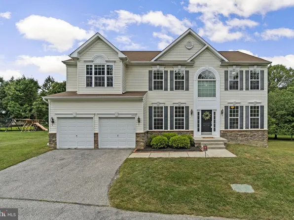 8422 Horseshoe Rd, Ellicott City, MD 21043
