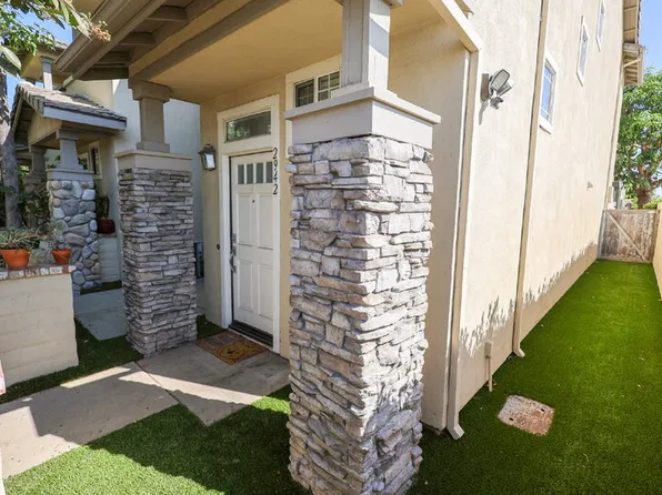 2942 Claremore Ln, Long Beach, CA 90815