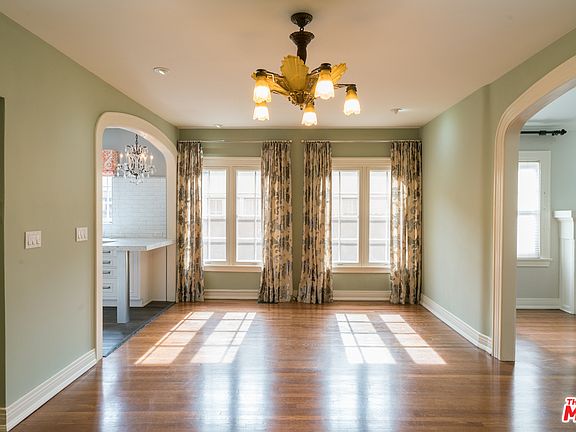 5th image of 534 N Cahuenga Blvd