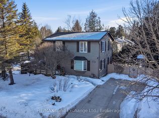 215 Island St, Saugeen Shores, ON N0H 2L0