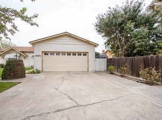 1005 Pennsylvania Ave, Los Banos, CA 93635