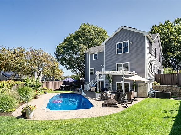 2nd image of 58 Madison Rd