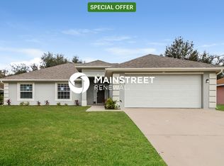 2556 Traverse Ave, North Port, FL 34286
