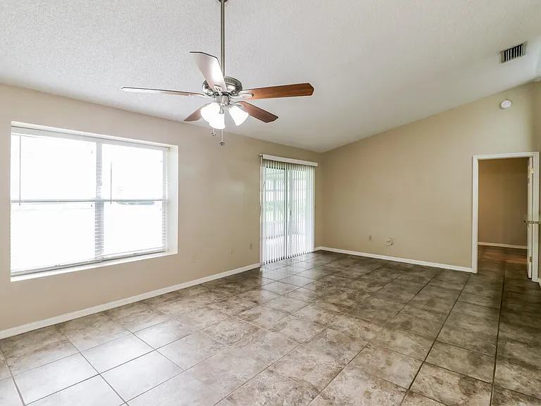8537 Berkley Dr — Photo 3