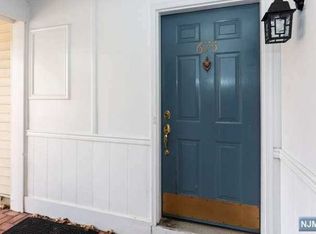 675 Juniper Way, Mahwah, NJ 07430