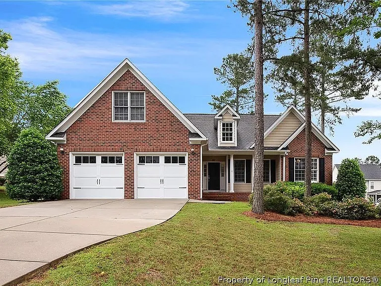 35 Blue Pine Dr — Photo 1