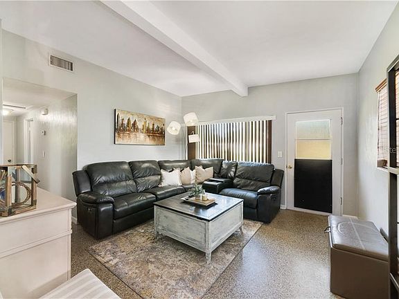 5th image of 1506 N Watts Ave