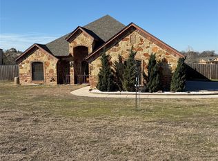 165 Churchill Cir, Weatherford, TX 76085