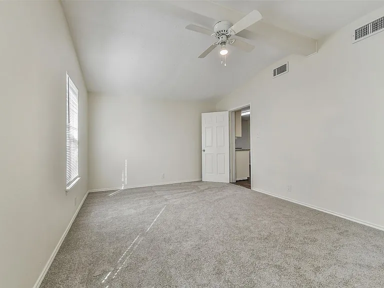 809 Chestnut St — Photo 12