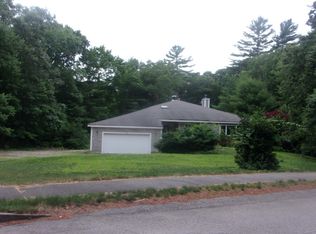 24 Herring Brook Ln, Pembroke, MA 02359