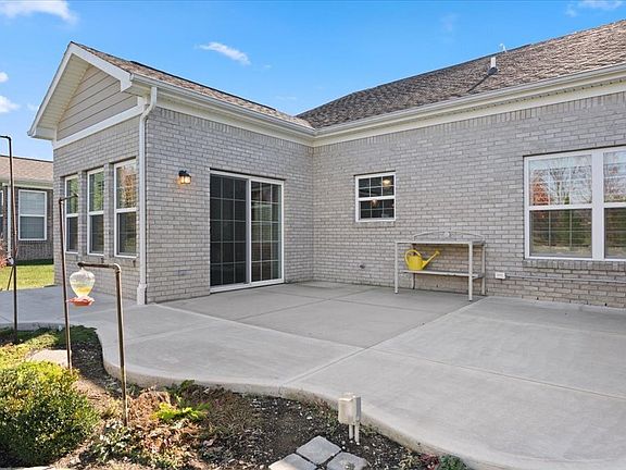 3rd image of 4070 Galena Dr