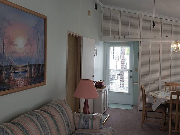 5th image of 3050 Beck Blvd #M-1