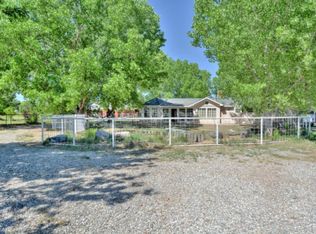 48 Hob Rd, Los Lunas, NM 87031