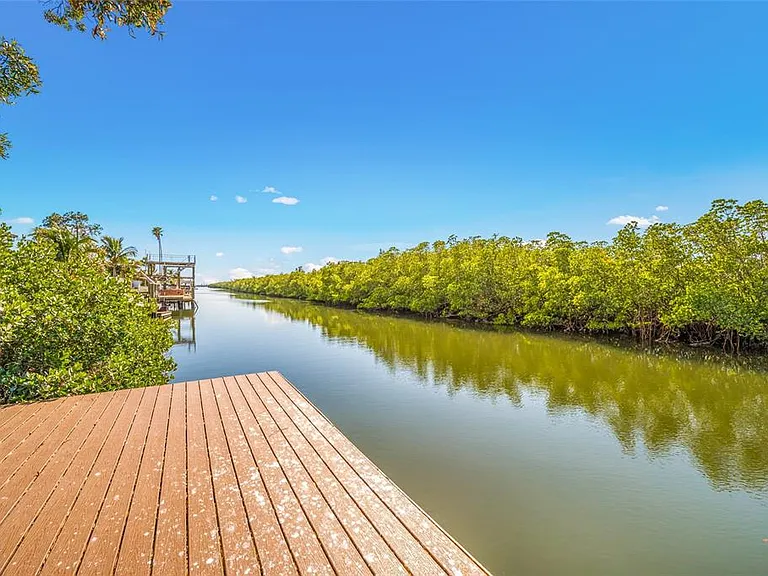 4622 Bay Crest Dr — Photo 50