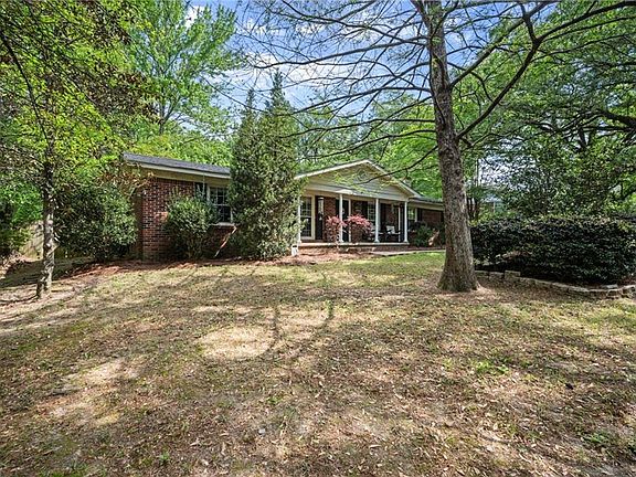 5th image of 5012 Burma Rd W