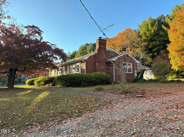 3817 W 10th Rd, Efland, NC 27243